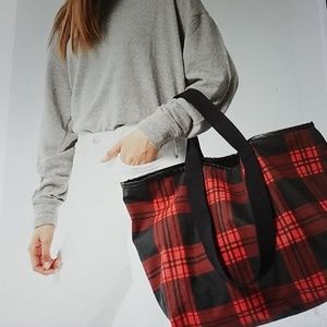 Clearance HP! reversible leather trim tote